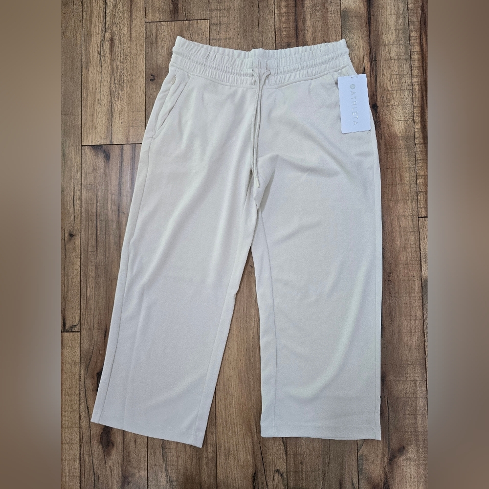 Athleta Seasoft Straught Crop Pants